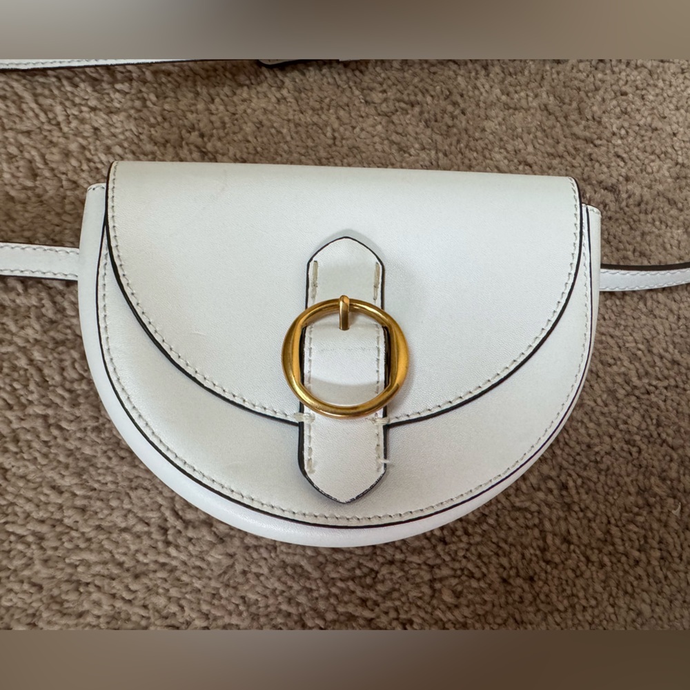 NWOT Elegant White Leather Belt Bag with Gold Accent
